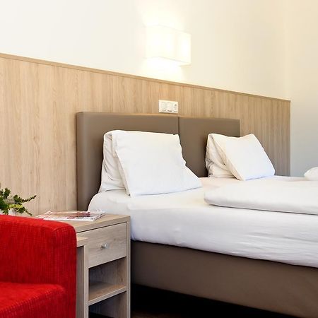 Gasthaus Bacher Hotel Sankt Johann im Pongau Phòng bức ảnh